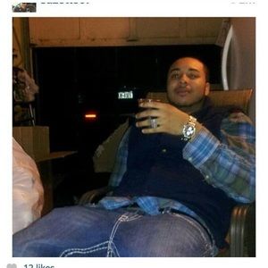 Meet your Posher, Nicholas